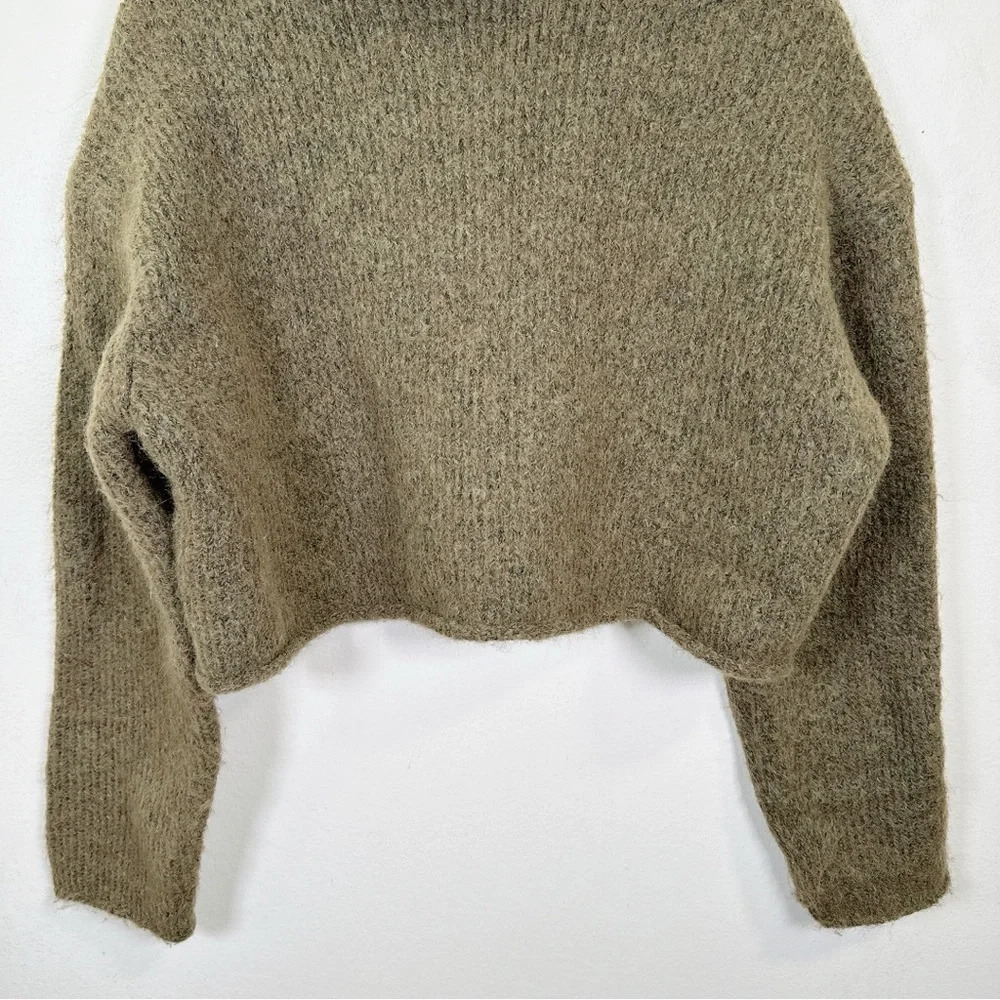 Zara Womens Size Medium Dark Olive Cropped Tunnel Knit Sweater - Picture 9 of 14